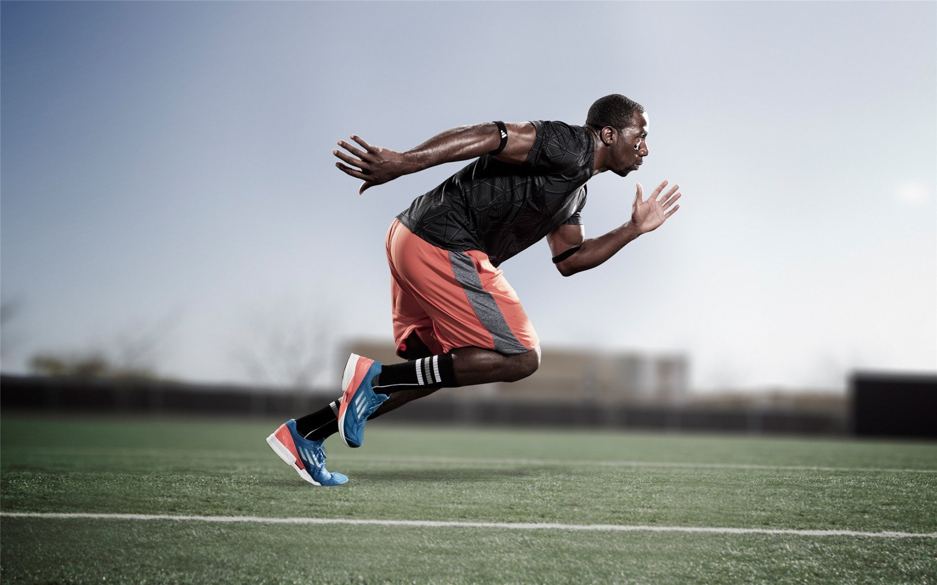 半决赛表现稳定，表现延续性好，半决赛定义